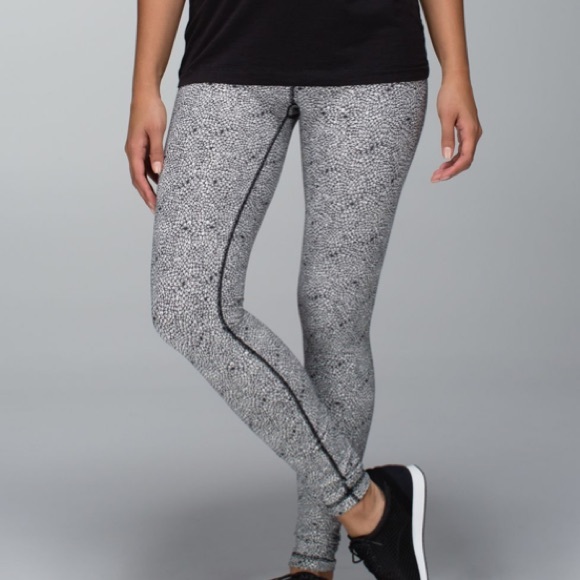 Lululemon Wunder Under Legging/Pant - Picture 4 of 6